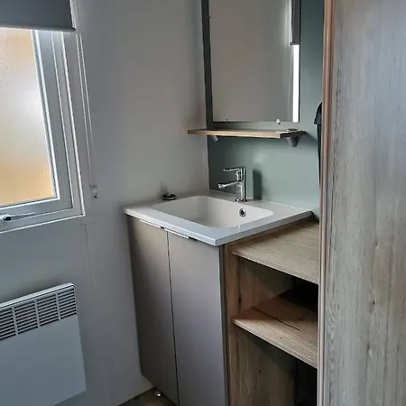 Mobil Home Luxe 3 Chambres Climatise Canet En Roussillon Exterior photo